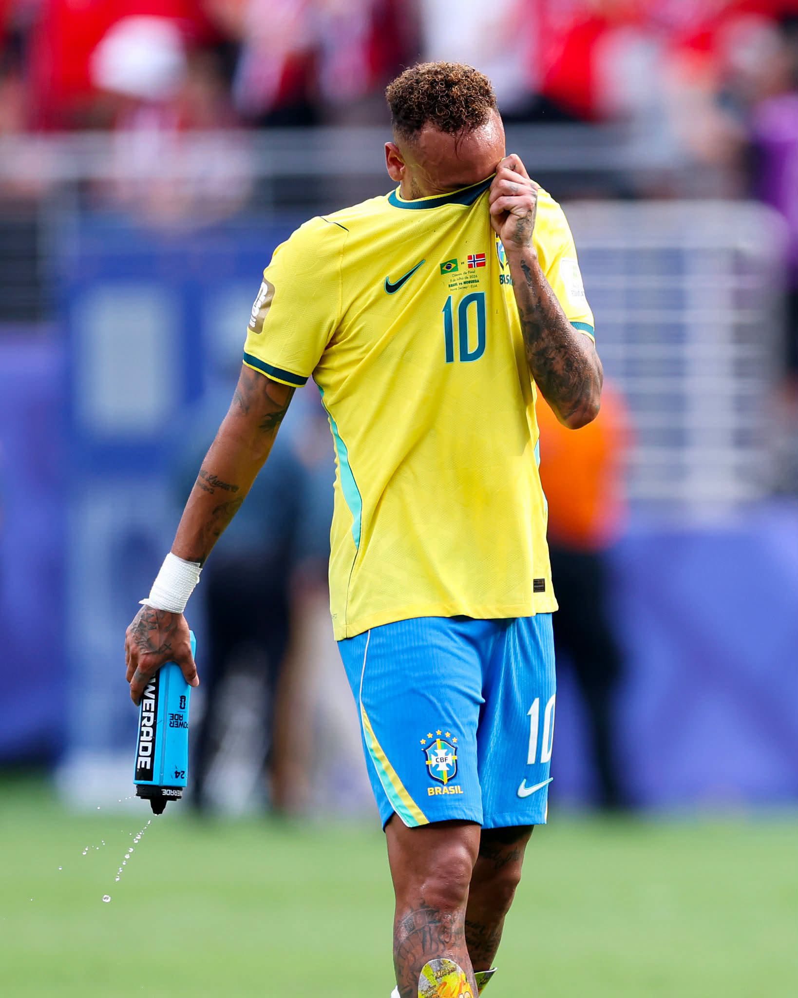 ¿Se acerca el adiós? Neymar pone en duda su continuidad y el retiro ya no parece imposible